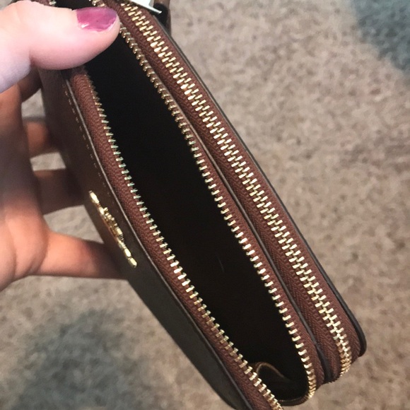 Coach small wristlet - Picture 3 of 7